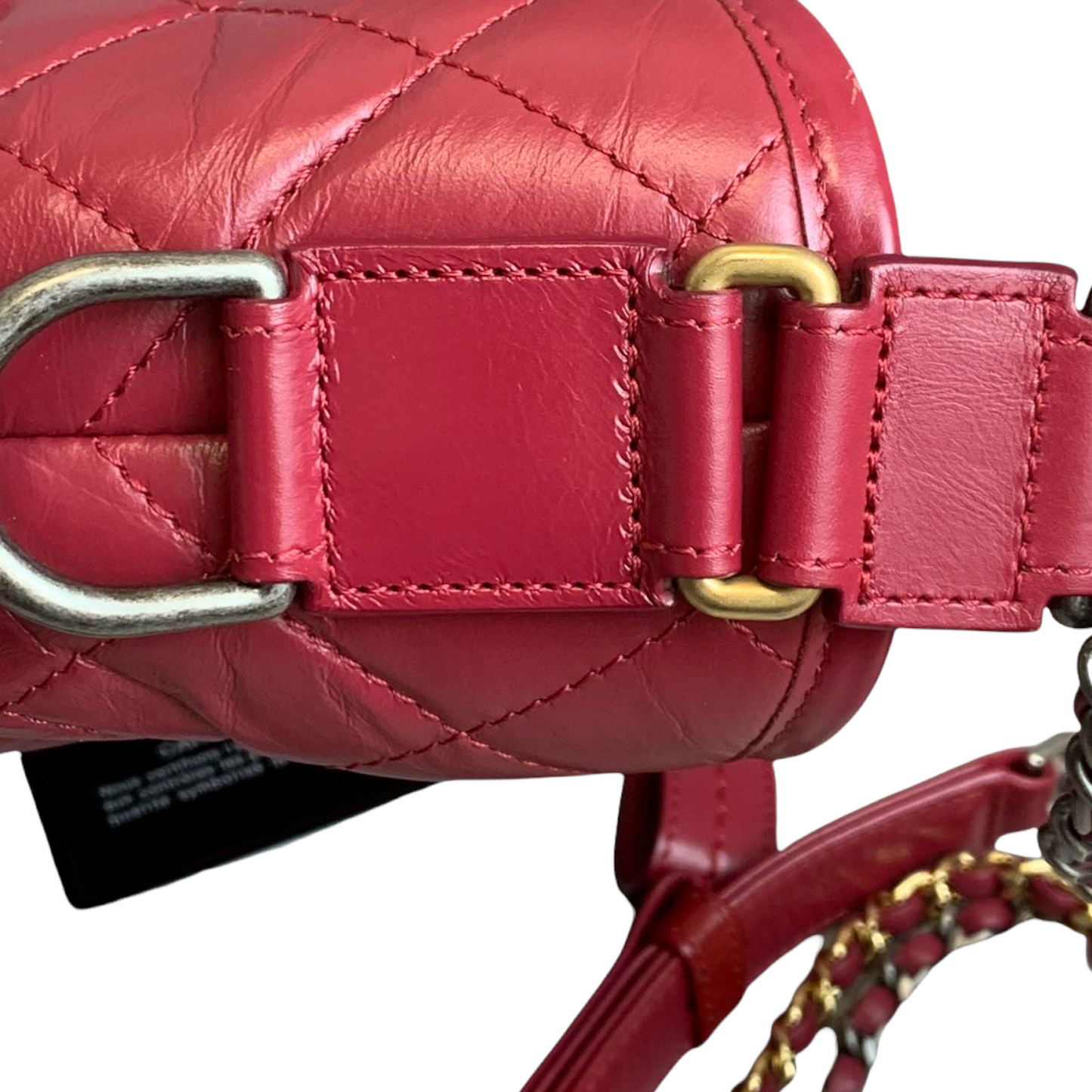 Aged Calfskin Quilted Small Gabrielle Hobo Red