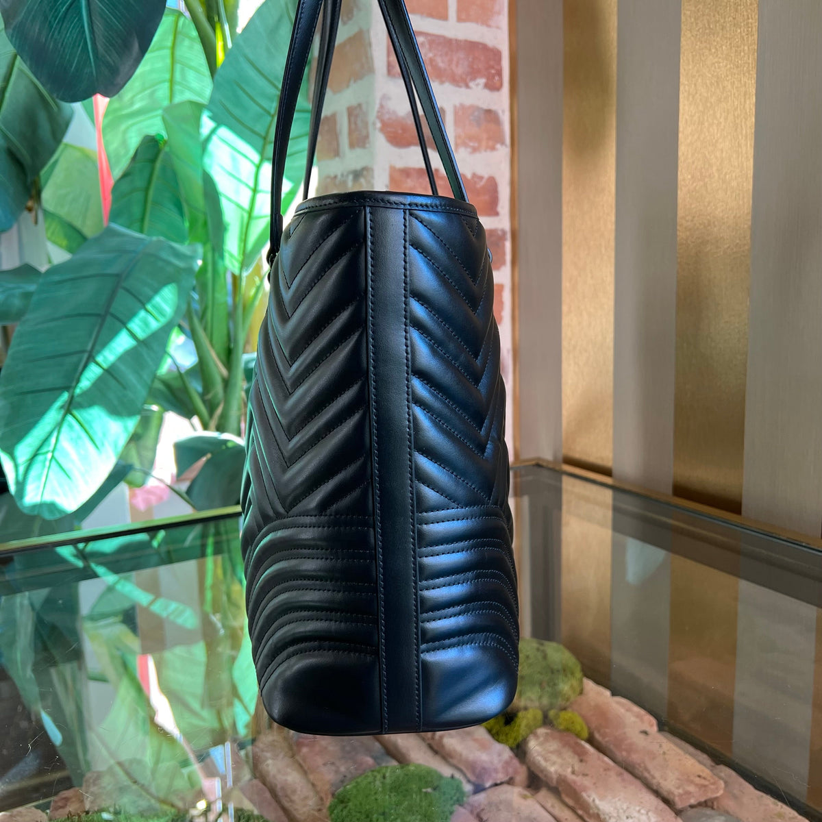 GUCCI Calfskin Matelasse Monochrome GG Marmont Large Tote Bag