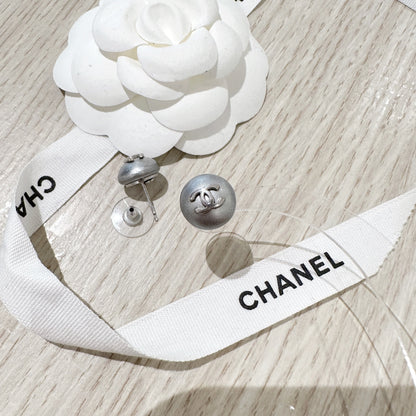 Chanel vintage earrings