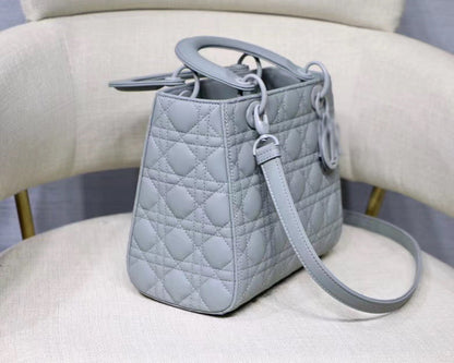 DR008    9.45x7.87x4.33inch