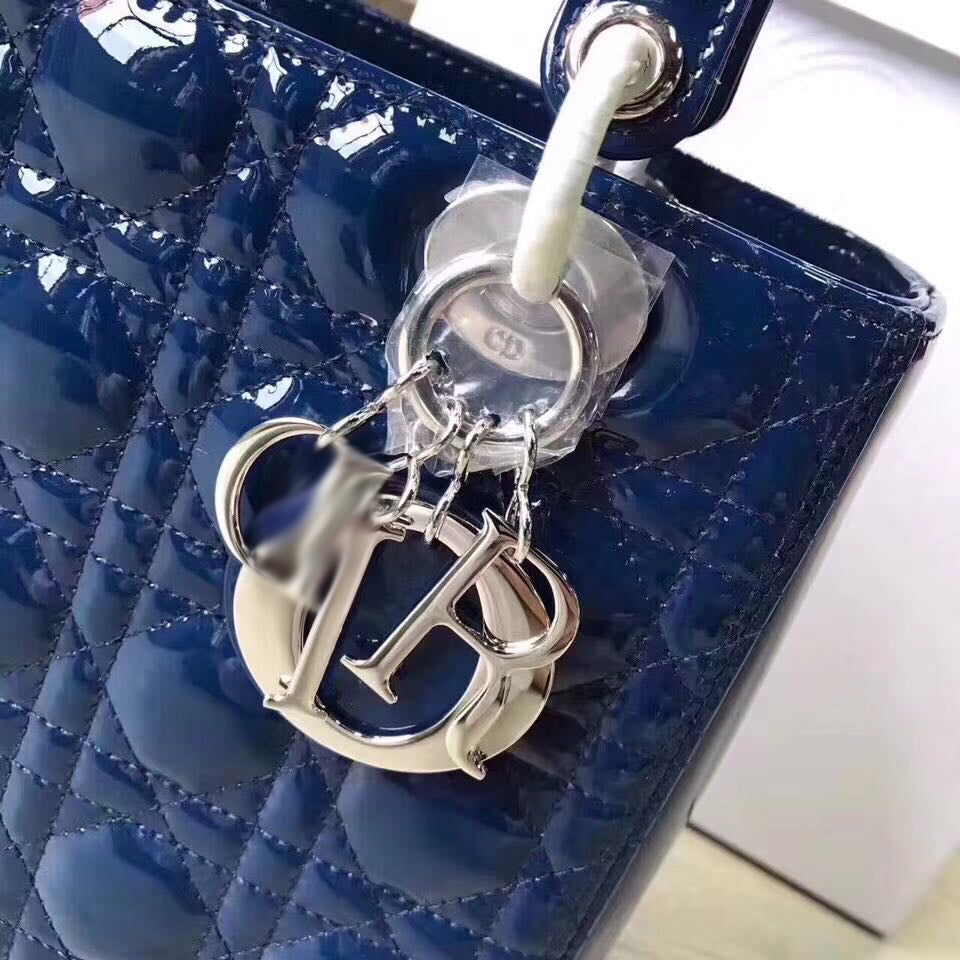 DR024   9.5x7.9x4.3inch