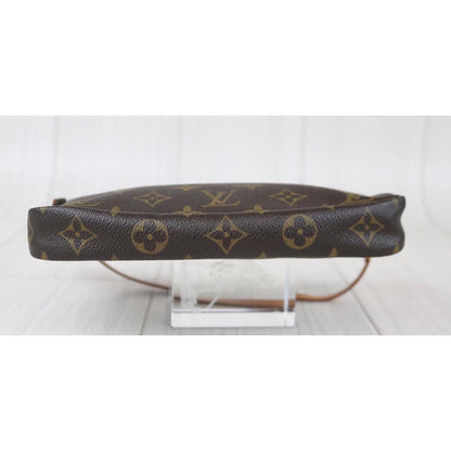 Rank A ｜   LV Monogram Pochette Accessoires ｜090305