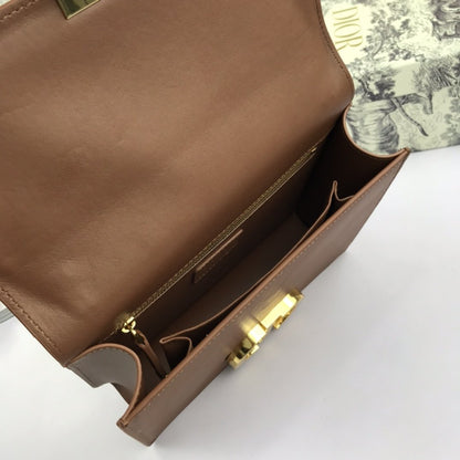 Luxury Edition Bags DIR 087