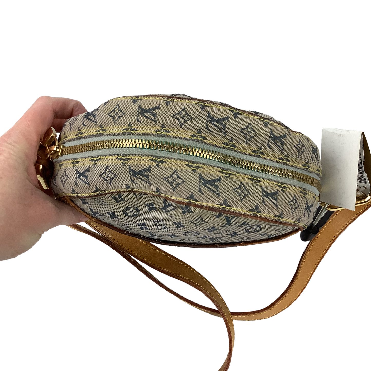 Handbag Luxury Designer By Louis Vuitton  Size: Small