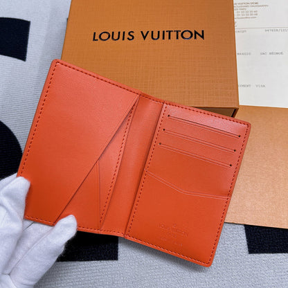 Franco Shops - Louis Vuittons  - 10747
