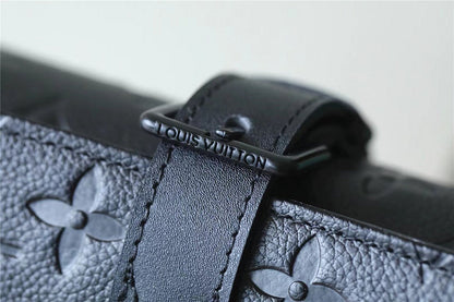 Franco Shops - Louis Vuittons  - 9477