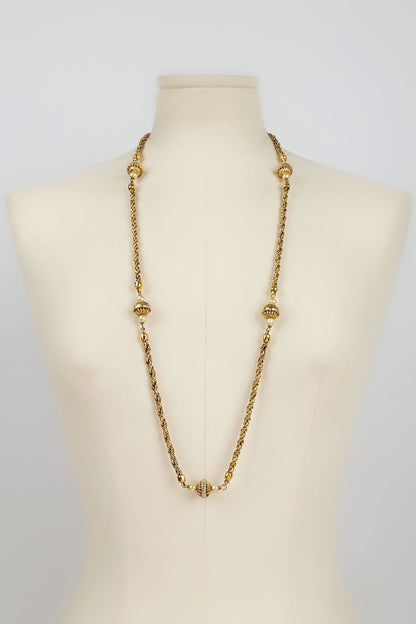 Collier doré Chanel 1984