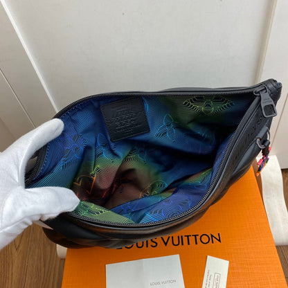Franco Shops - Louis Vuittons  - 15515