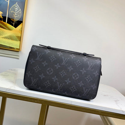 Franco Shops - Louis Vuittons  - 10890