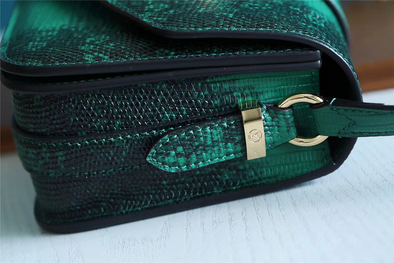 The Franco Shops - Louis Vuittons  - 7744