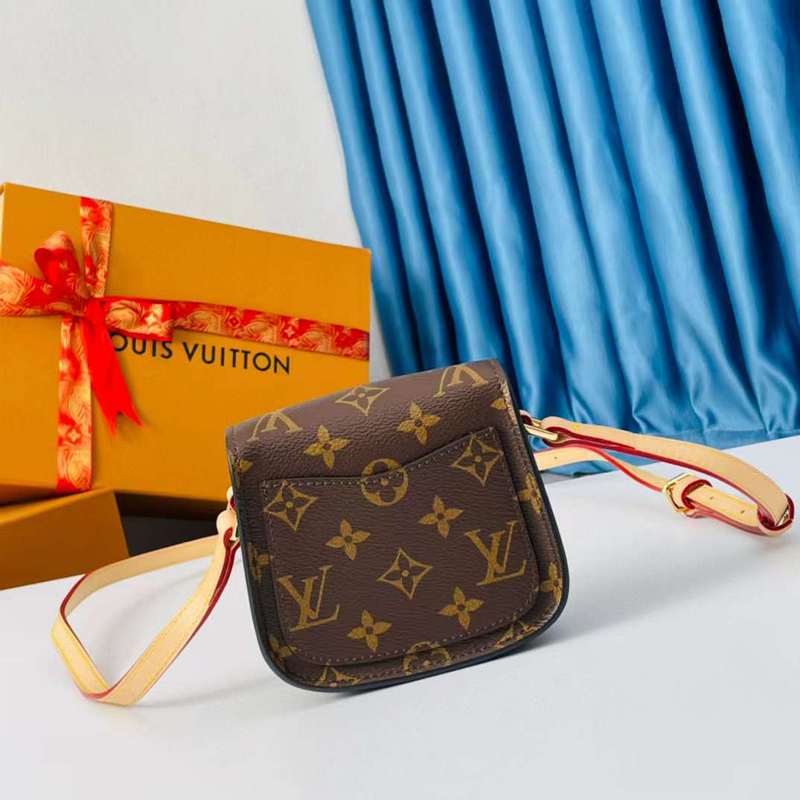 The Franco Shops - Louis Vuittons  - 12033
