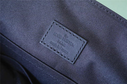 Franco Shops - Louis Vuittons  - 9586