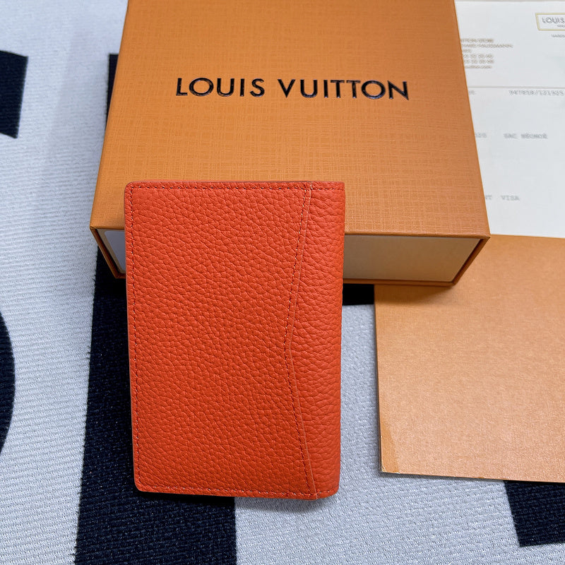 Franco Shops - Louis Vuittons  - 10747