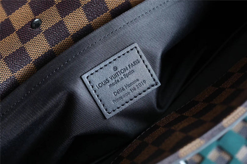 Franco Shops - Louis Vuittons  - 10442