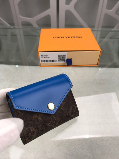 Franco Shops - Louis Vuittons  - 9155