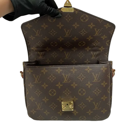 Louis-Vuitton Monogram Pochette Metis Brown GHW