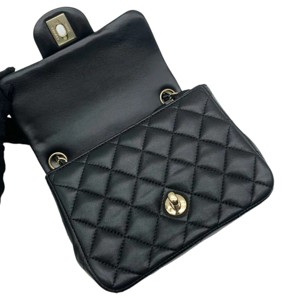 Square Flap Mini Lambskin Quilted Black LGHW