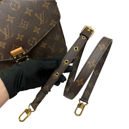 Louis-Vuitton Monogram Pochette Metis Brown GHW