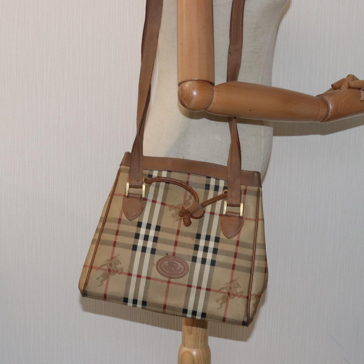 BURBERRYSs Nova Check Shoulder Bag PVC Leather Beige Auth 80163