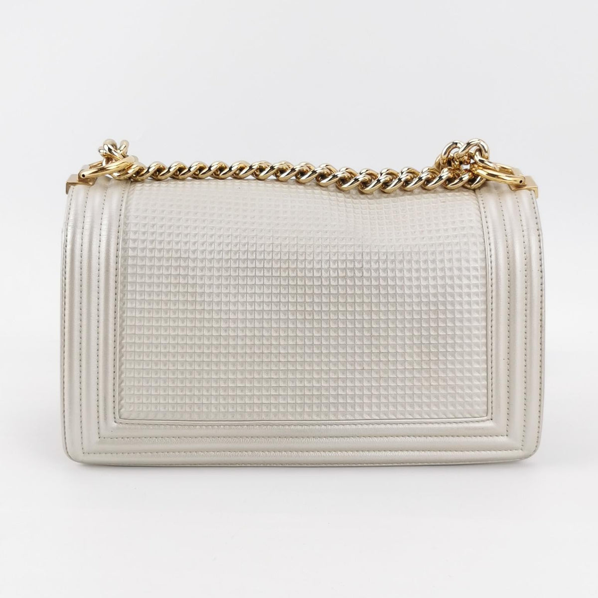 Chanel Le Boy Medium White Pearlescent Waffle Lambskin Leather Red Lock 2013-2014
