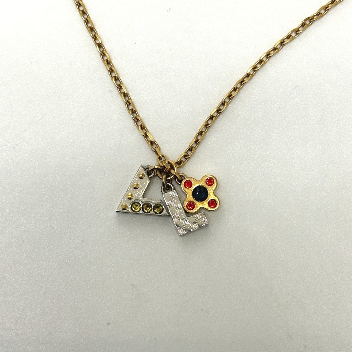 Louis Vuitton  Other Necklace