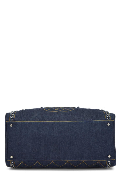 Chanel,  Blue Denim Luxe Ligne Bowler Large, Blue
