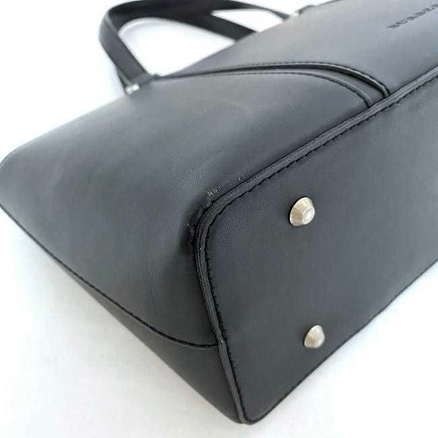BURBERRY Handbag