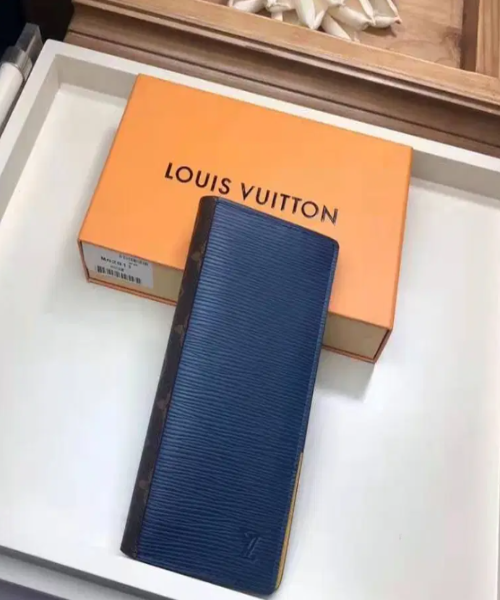 LV Brazza Wallet Epi Leather Blue