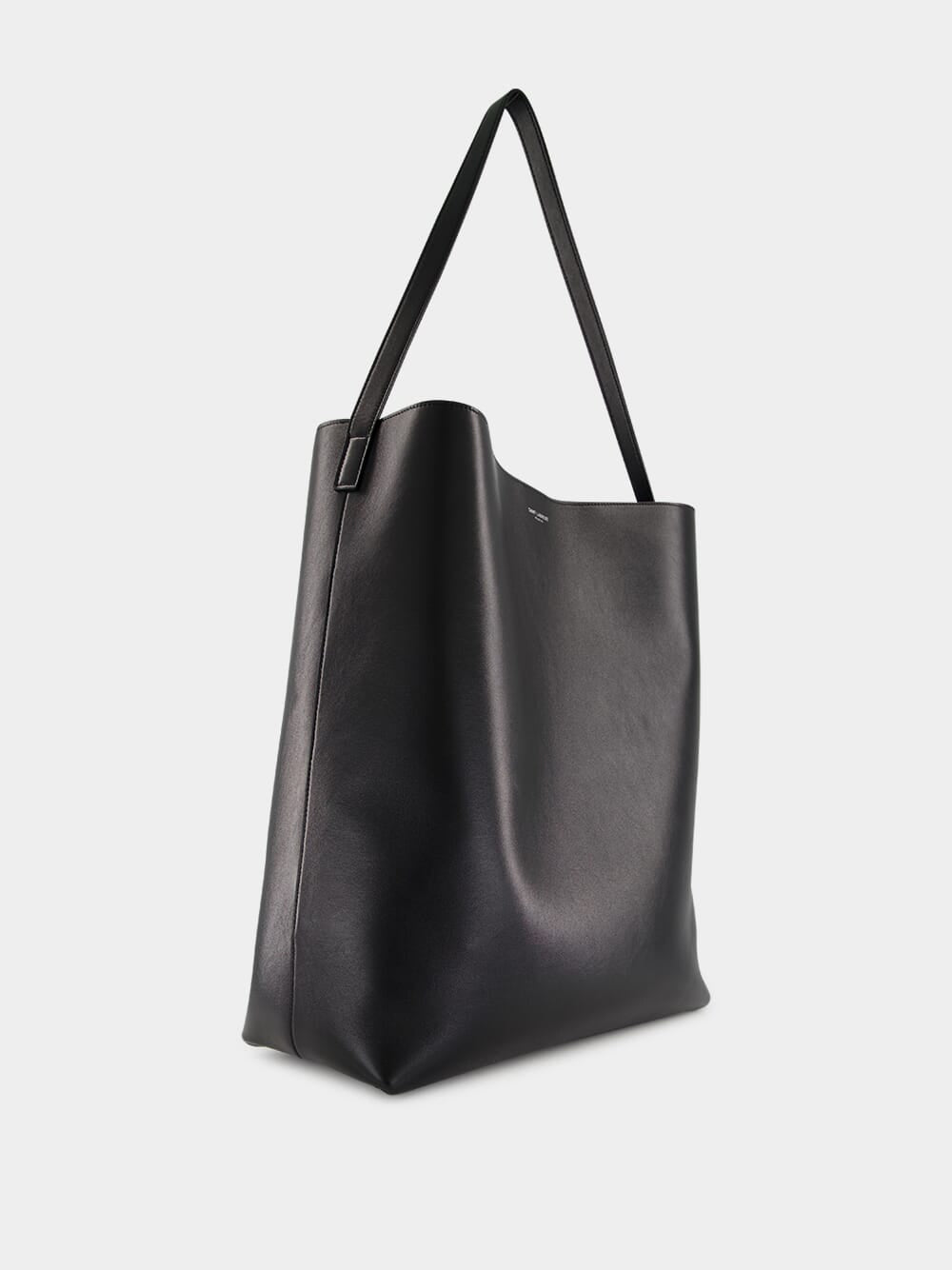 Black Bold Hobo Bag in Smooth Leather