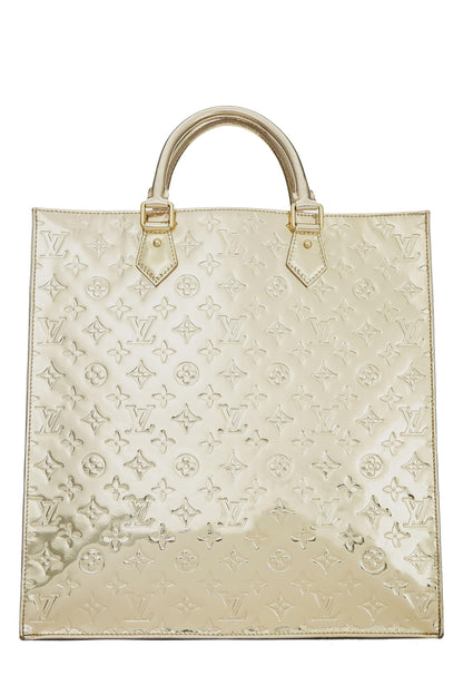 Louis Vuitton,  Gold Monogram Miroir Sac Plat, Gold