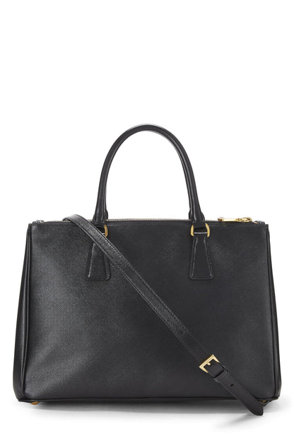 Prada,  Black Saffiano Executive Tote Large, Black
