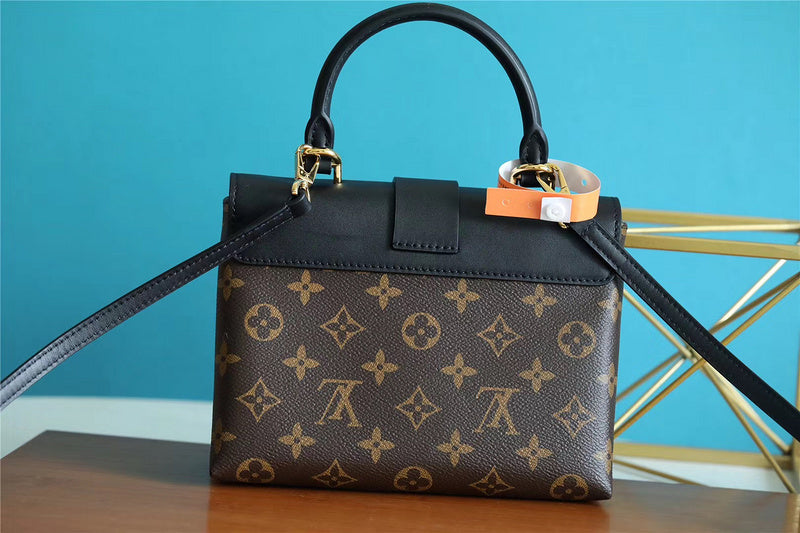 The Franco Shops - Louis Vuittons  - 7810