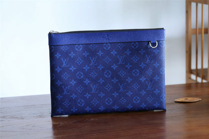 Franco Shops - Louis Vuittons  - 11117