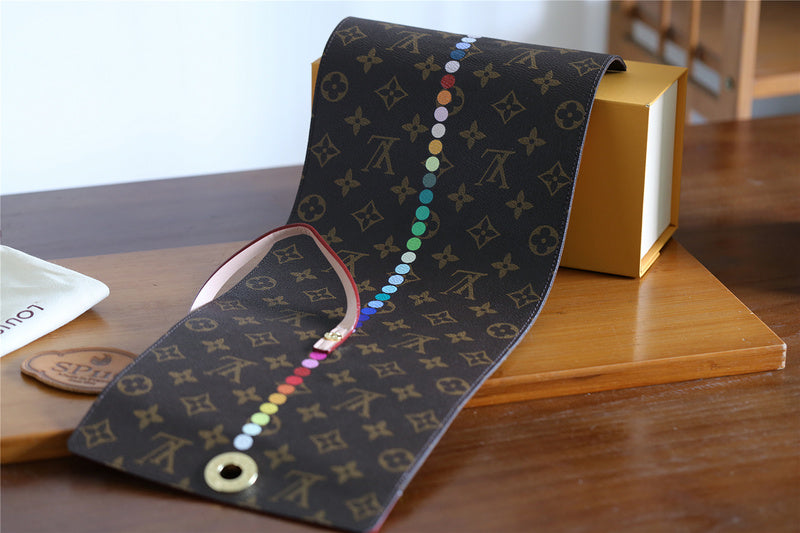 Franco Shops - Louis Vuittons  - 9274