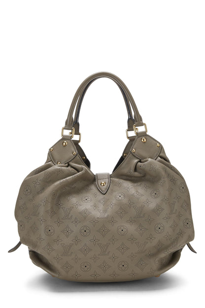 Louis Vuitton,  Grey Monogram Leather Mahina Large, Grey
