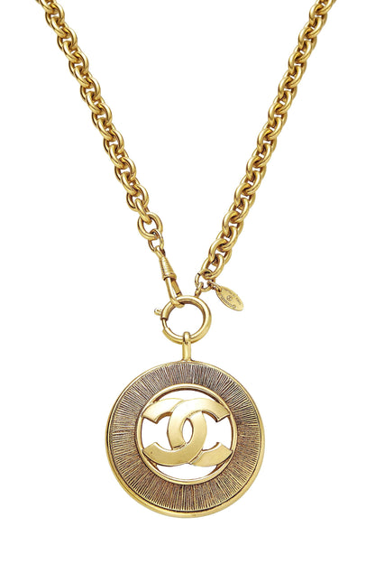 Chanel,  Gold 'CC' Sunburst Necklace Large, Gold