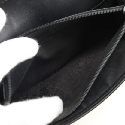 Gucci -- Black Leather Wallet