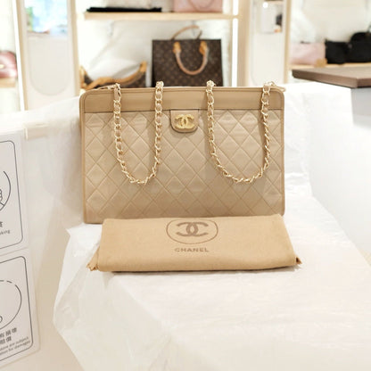Chanel vintage beige pouch+chain