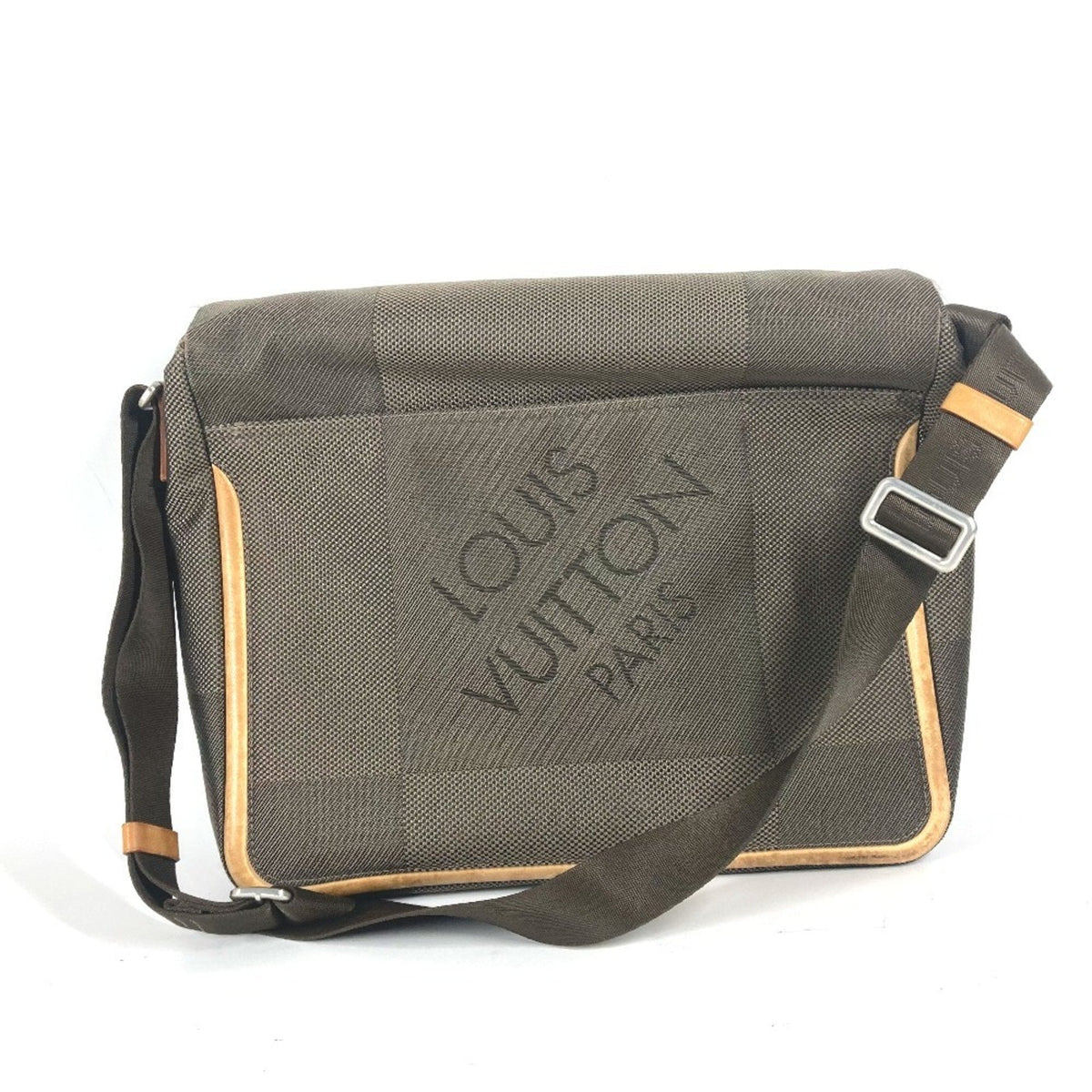 Louis Vuitton Damier Geant Earth  Damier Geant Messenger Bag Shoulder Bag