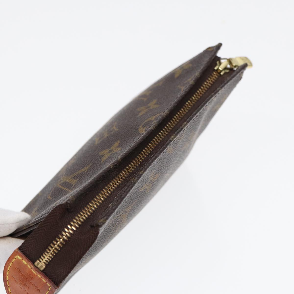 LOUIS VUITTON Monogram Poche Toilette 15 Pouch M47546 LV Auth 84835