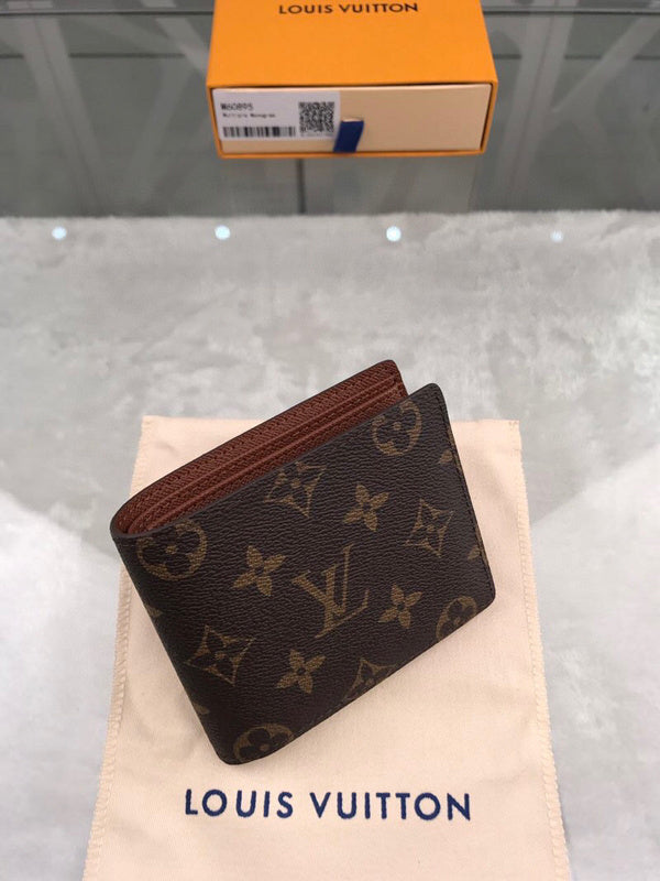 Franco Shops - Louis Vuittons  - 10851