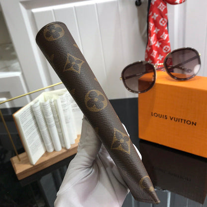 Franco Shops - Louis Vuittons  - 9311