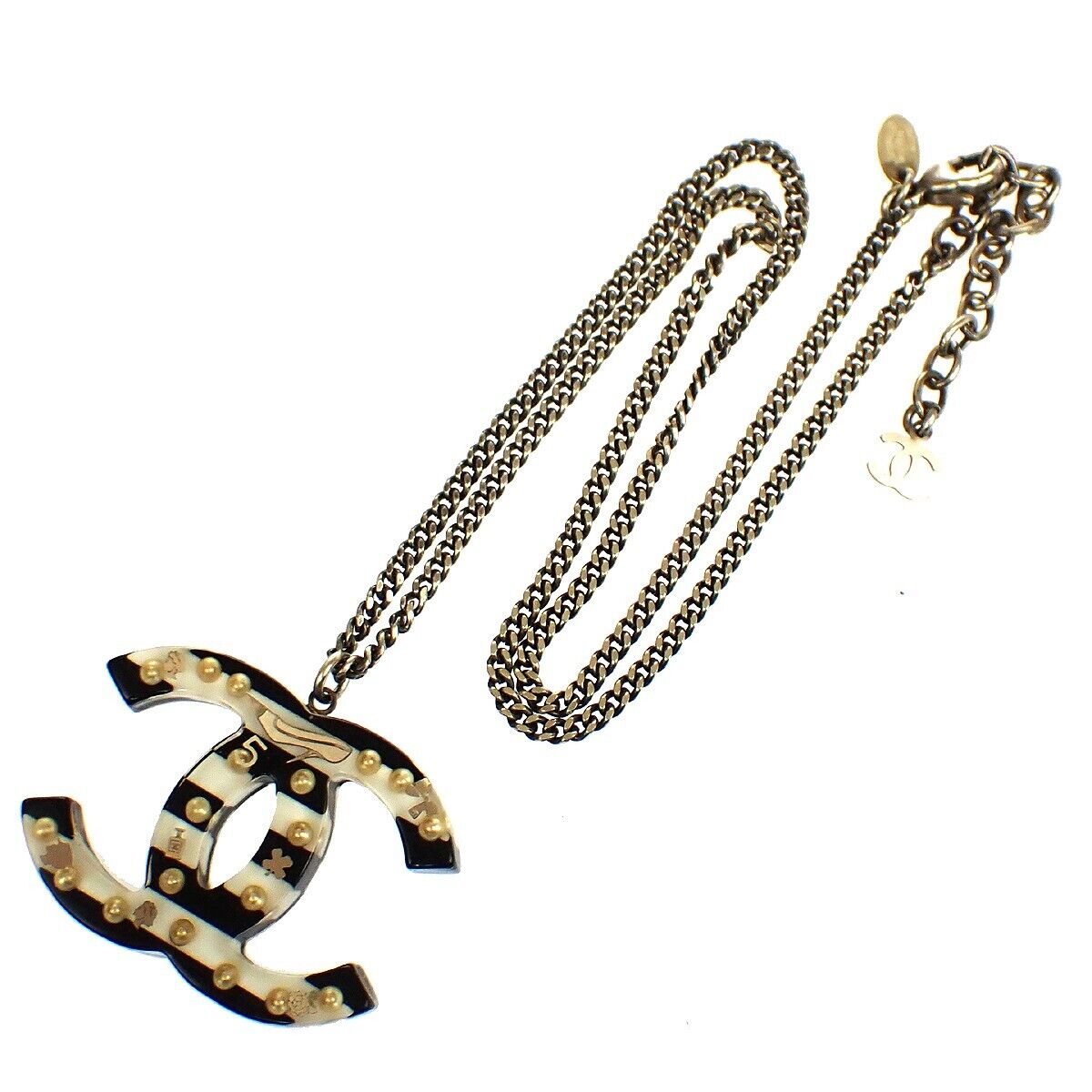 Chanel Logo CC