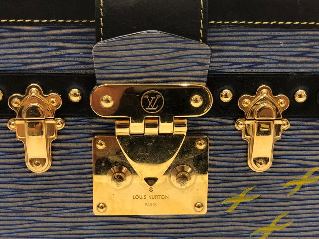 Louis-Vuitton Petite Malle Trunk Chest Bag