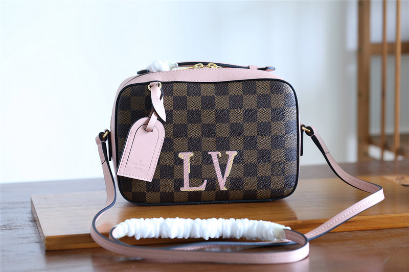 The Franco Shops - Louis Vuittons  - 7891