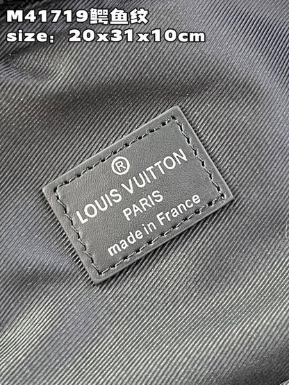 Franco Shops - Louis Vuittons  - 15686