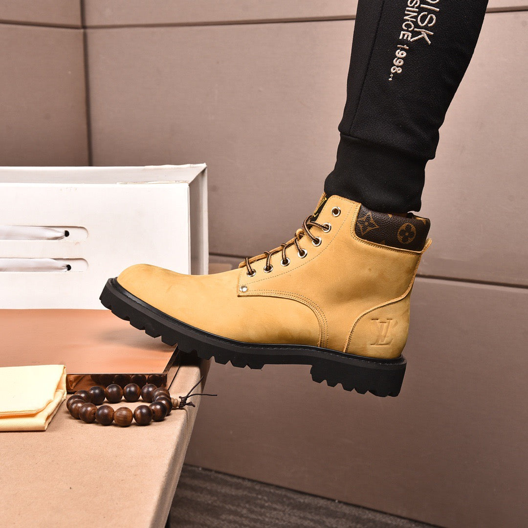 Louis Vuitton ankle shoes boots
