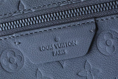 Franco Shops - Louis Vuittons  - 9565