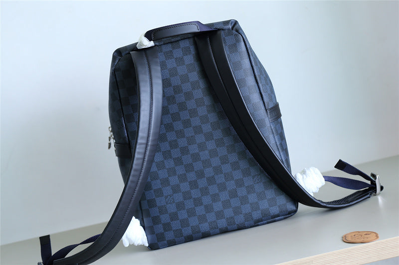 Franco Shops - Louis Vuittons  - 9776