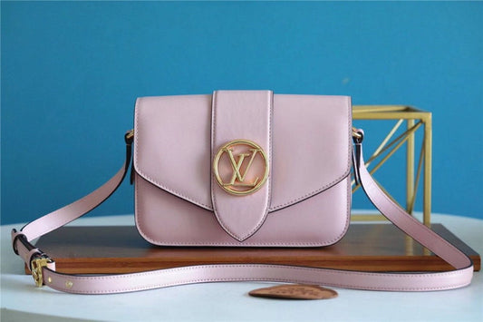 The Franco Shops - Louis Vuittons  - 7630